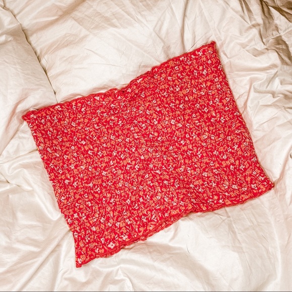 NWT Smocked Aerie Tube top - Picture 2 of 5